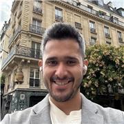 Estudiante de doctorado en Física con máster en Matemáticas Aplicadas y grado en Física.